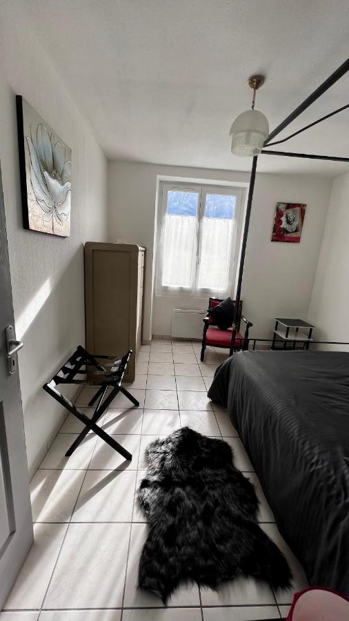 Aubessagne Superbe Appartement מראה חיצוני תמונה
